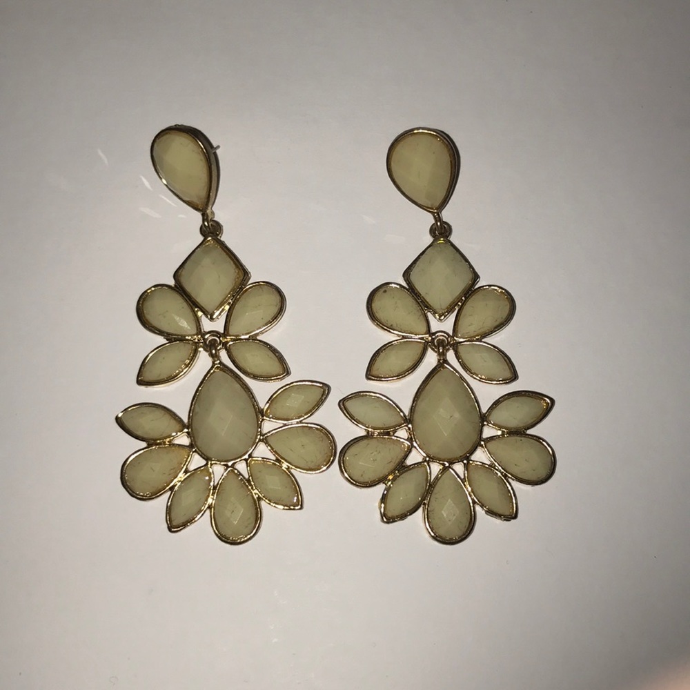 Brands new white and gold real earrings